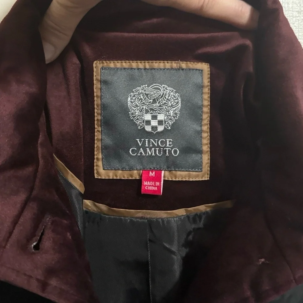 Vince Camuto Jacket Womens Medium Black Quilted Velvet Trim Button Front - Picture 2 of 7